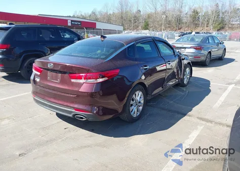 2017 Kia Optima Lx z USA, uszkodzony, nr VIN 5XXGT4L32HG128074